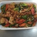 Best Hunan Chicken in Secane, PA