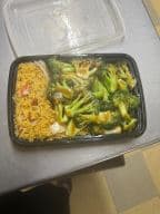 Best Broccoli with Garlic Sauce (Combo Plate) in Secane, PA